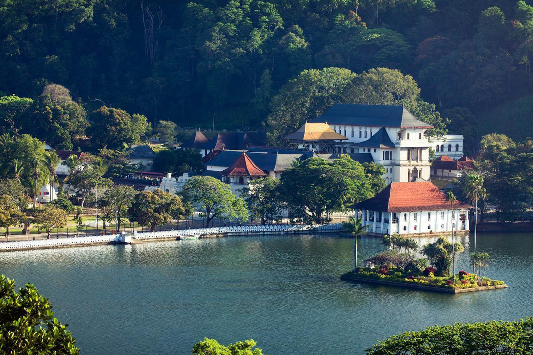 Stay in Kandy